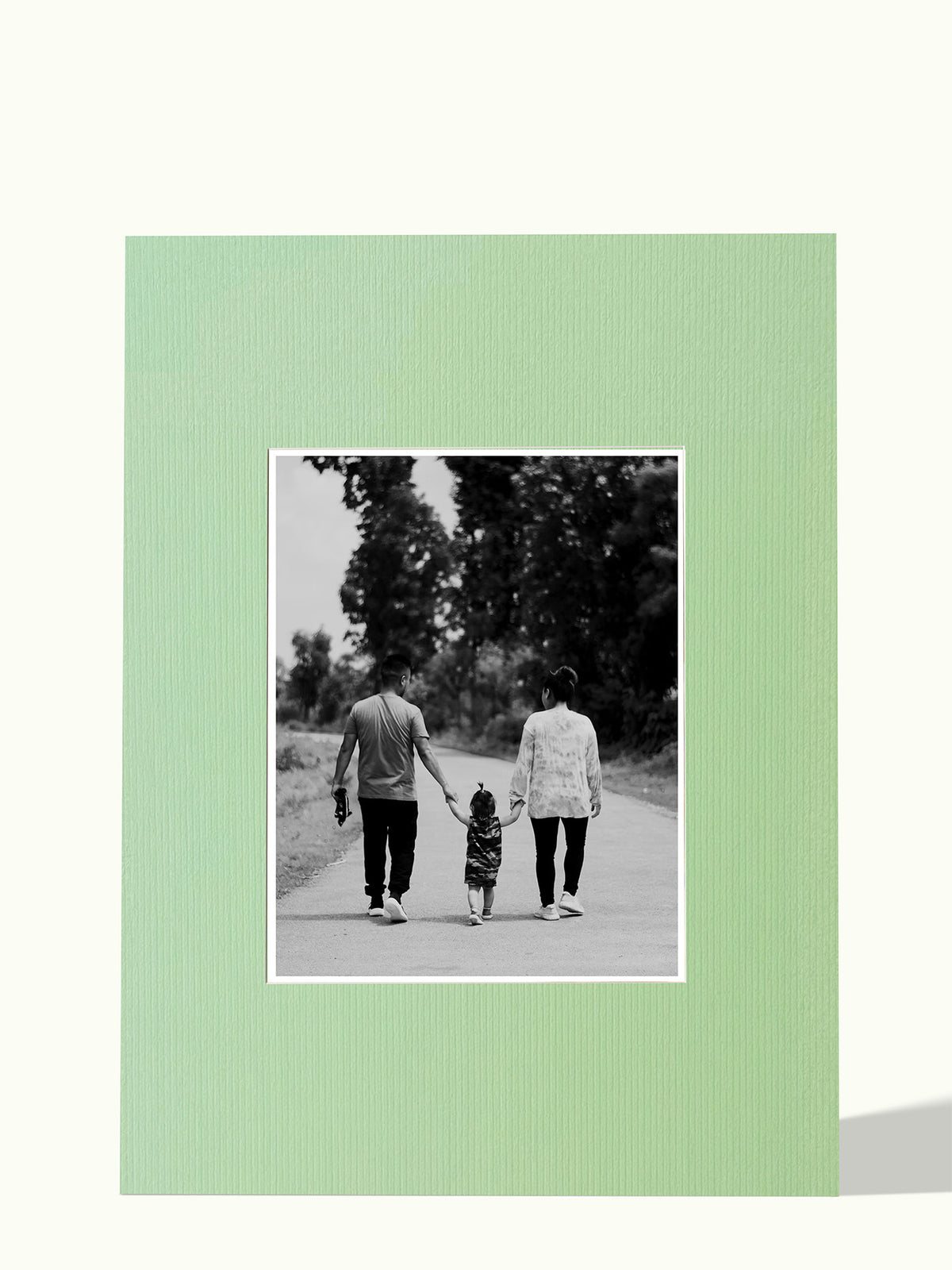 30x40 poster passe-partout, centered, 50x70 cm, colour Sage Green