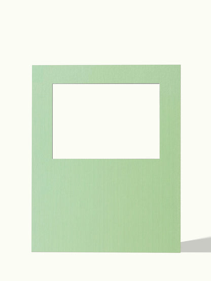A4 Poster Passepartout quer, oben, 40x50 cm, Farbe Sage Green