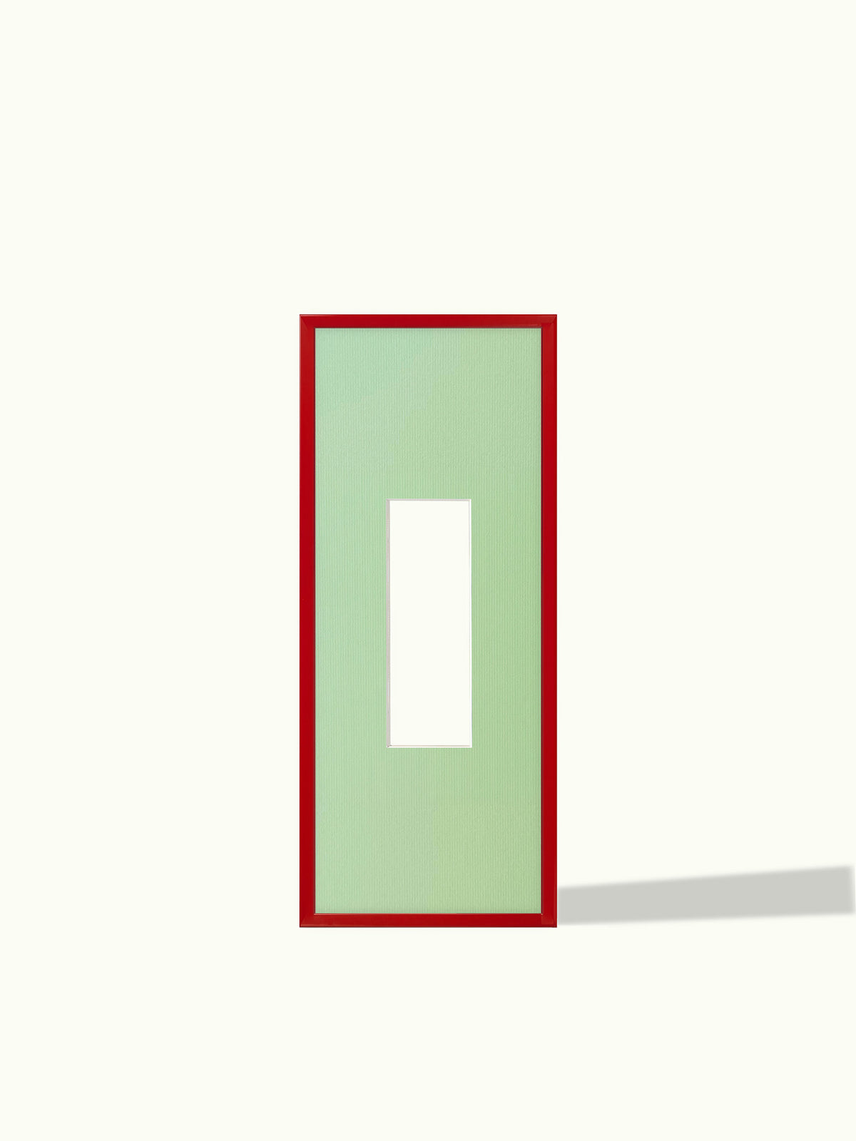 Fotostrip wissellijst cherry cola rood met passe-partout in Sage Green